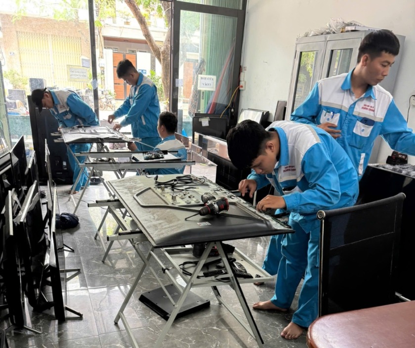 sửa tivi tại Bình Sơn Dịch vụ sửa tivi tận nhà Bình Sơn